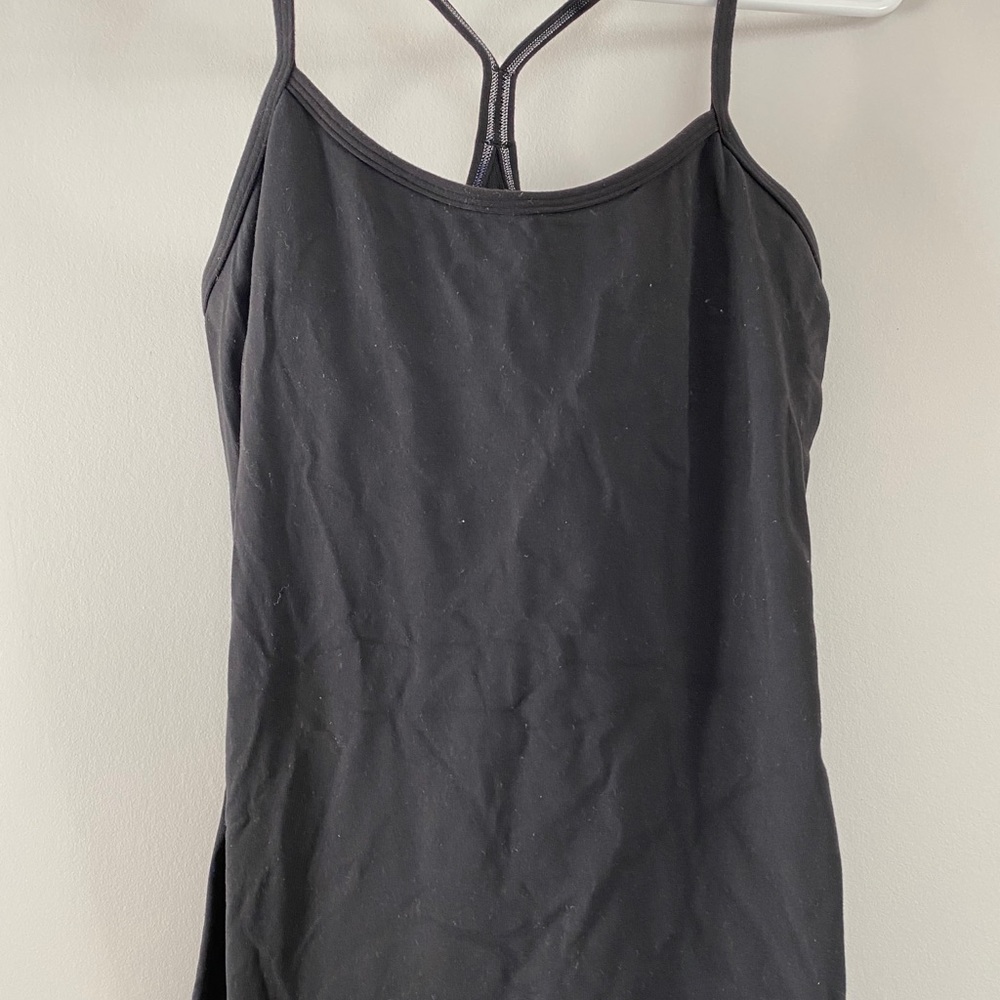 Lululemon Y tank in Black